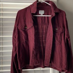 American Eagle boxy cropped plaid flannel